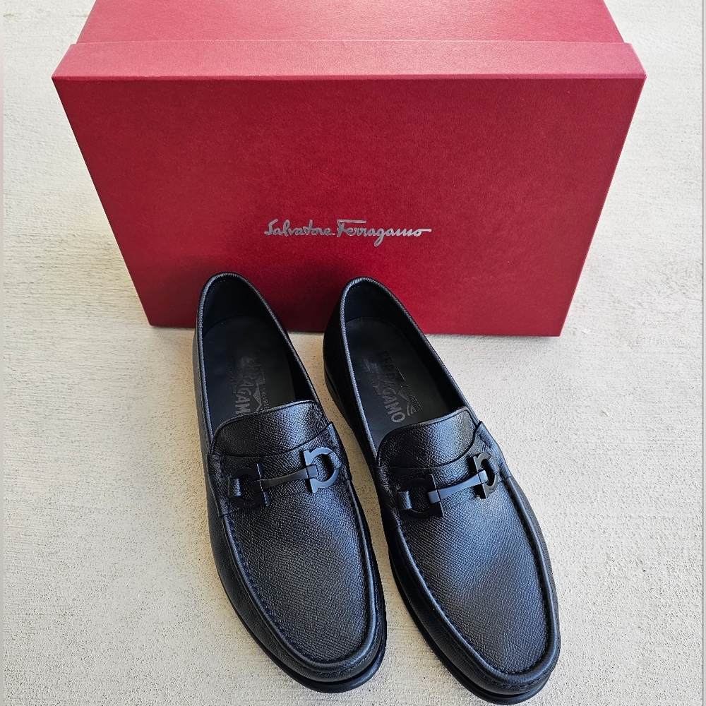 Ferragamo Men's Gancini Crown Bit Leather Loafers - Picture 4 of 16